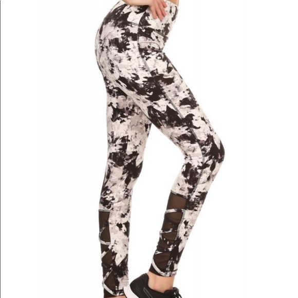 HIGH WAIST STRAPPY MESH LEGGINGS - Picture 2 of 3